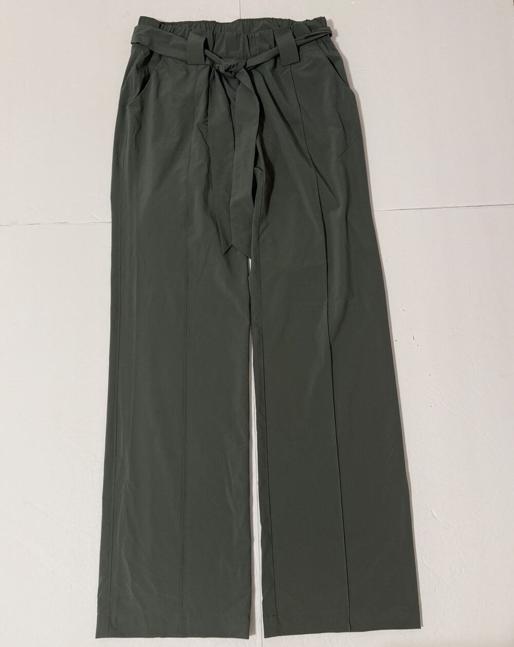 Athleta Destination Wide Leg Belted Pants, Green, Size 6